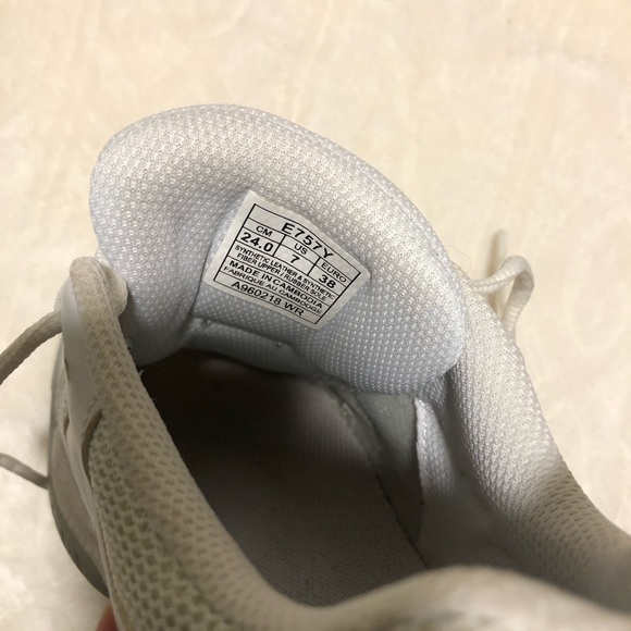 White ASICS - Picture 4 of 4